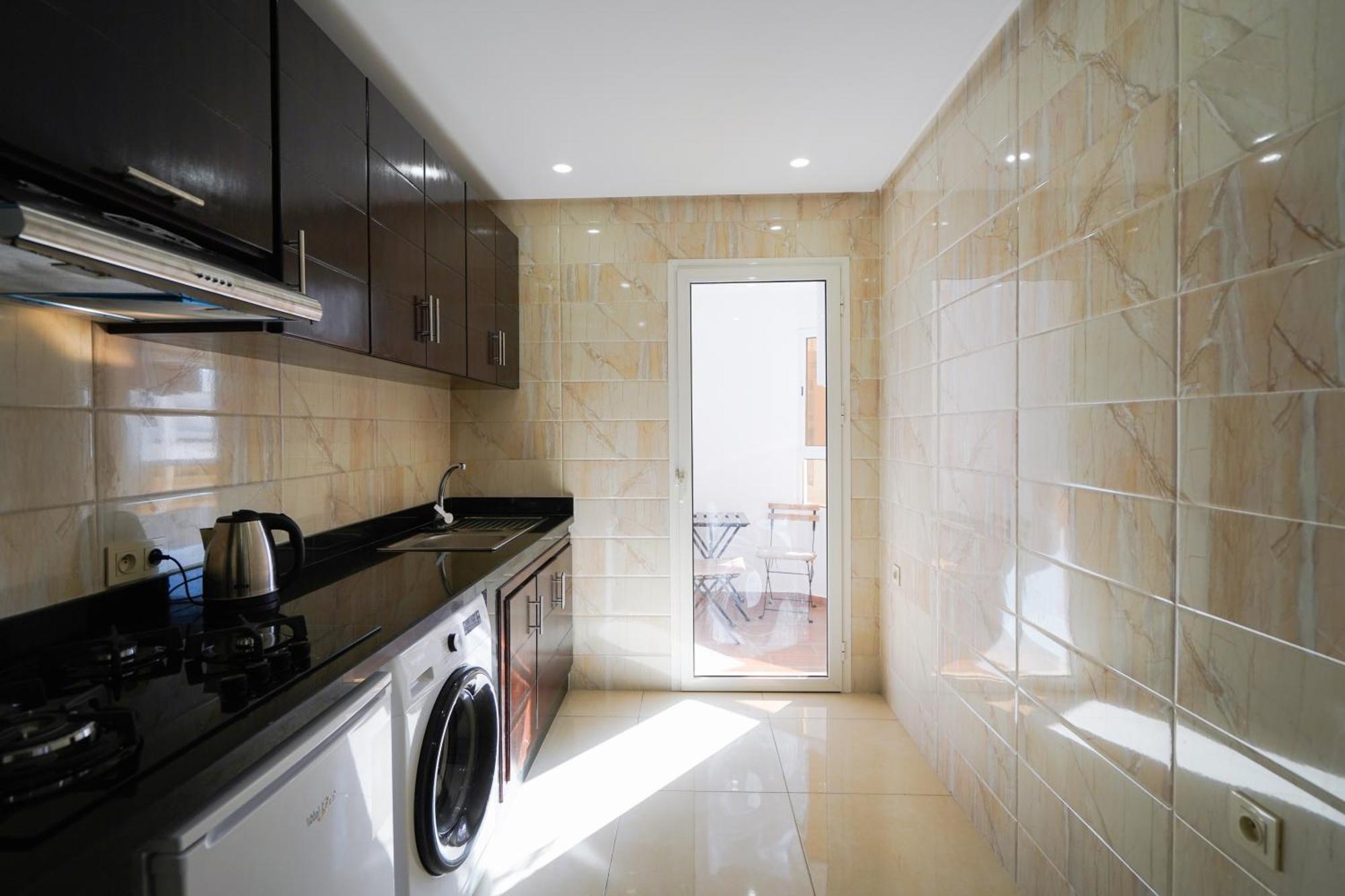 Appartement With Terasse 5 Min To Tanger Marina-Free Parking Exteriör bild